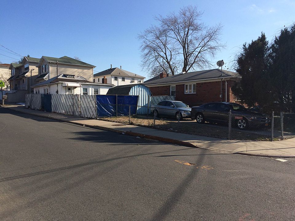 1st image of 361 Britton Ave