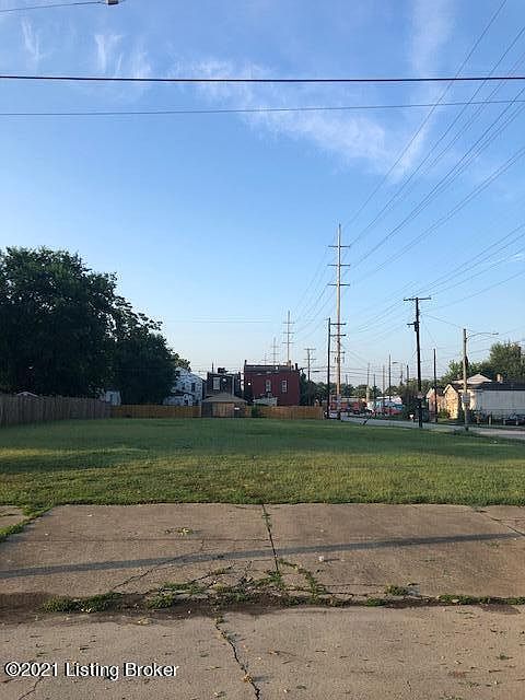 2nd image of 2134 W Main St