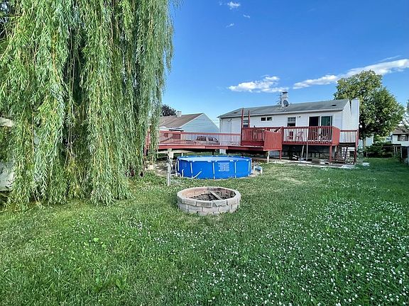 3rd image of 448 E Altgeld Ave