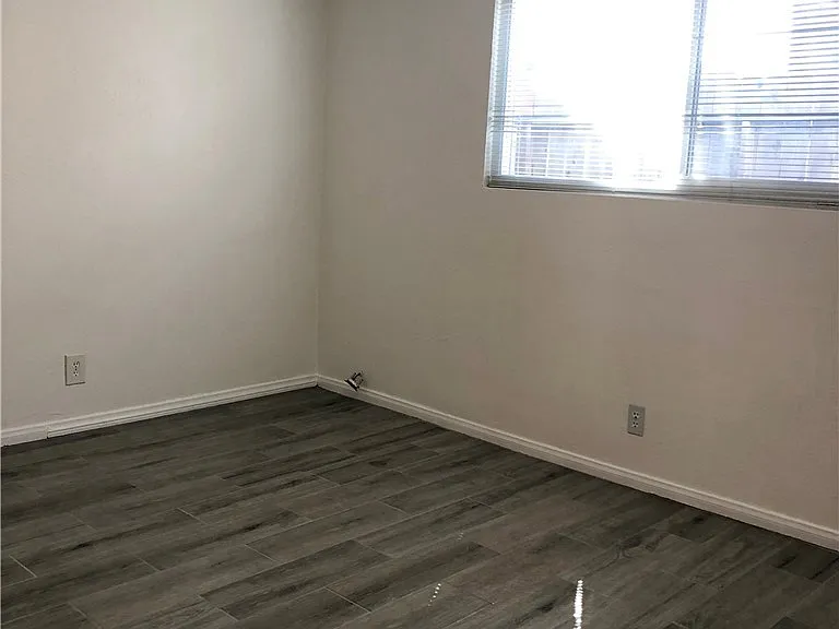 409 California St #1 — Photo 10