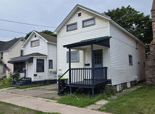 310 Carrie St, Sault Sainte Marie, MI 49783