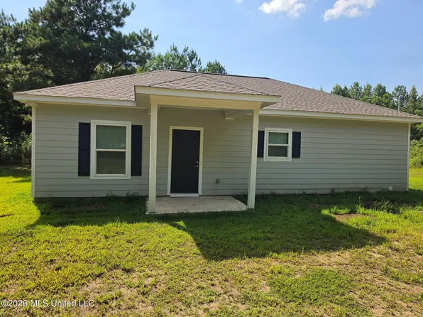 111 Ridge Rd, Sarah, MS 38665
