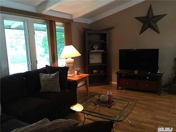 3rd image of 54 Shinbone Ln