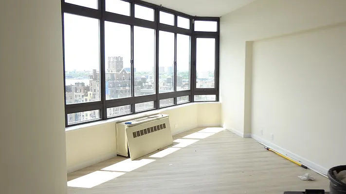 Rented by Royal Operation System | media 14