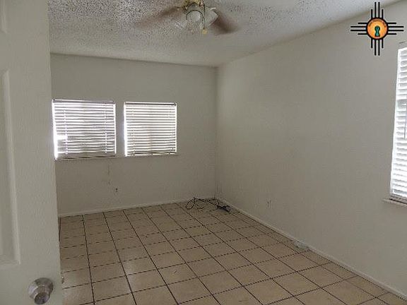 3rd image of 406 E Permian Dr