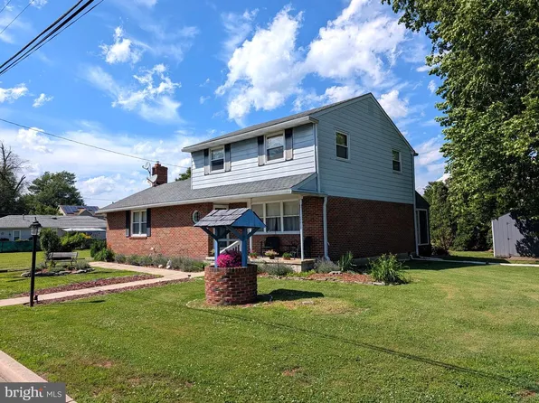 132 Dartmouth Rd, Pennsville, NJ 08070