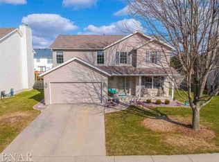 1502 Torrey Pines Rd, Normal, IL 61761