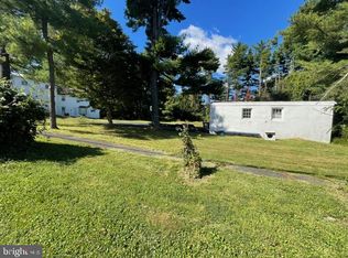 3636 Pine Rd, Huntingdon Valley, PA 19006