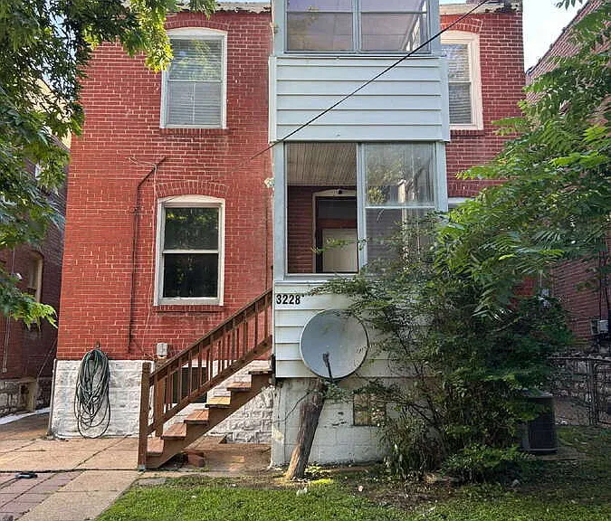 3228 Liberty St #2F — Photo 12