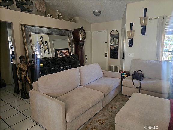 5th image of 1529 Apple Creek Dr