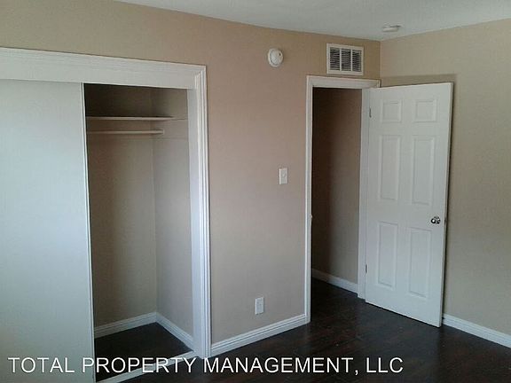 4th image of 217 W New York Ave APT 10