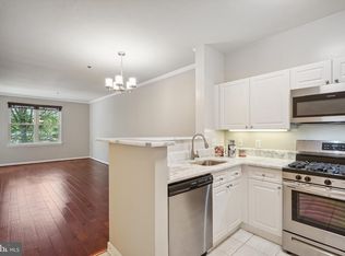 1645 International Dr UNIT 109, Mc Lean, VA 22102