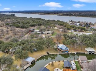 509 County Road 136b, Kingsland, TX 78639
