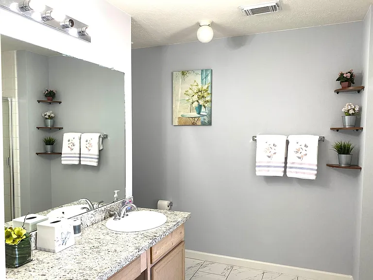 23126 Waterlake Dr — Photo 6