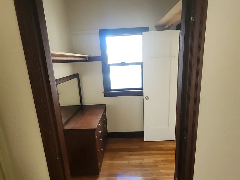 2339 Hilgard Ave #103 — Photo 20