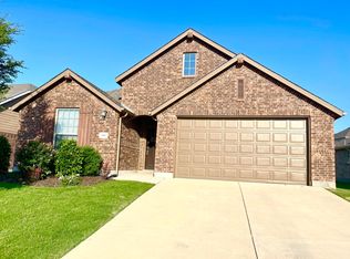8404 Trickham Bnd, Fort Worth, TX 76131