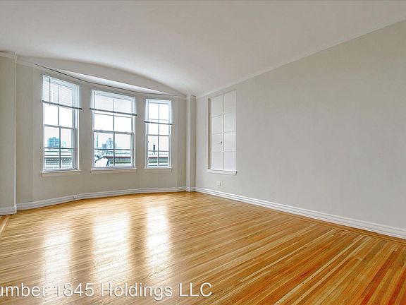 3rd image of 1845 Franklin St APT 501