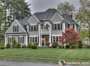 35 Flintlock Rd, Salem, NH 03079