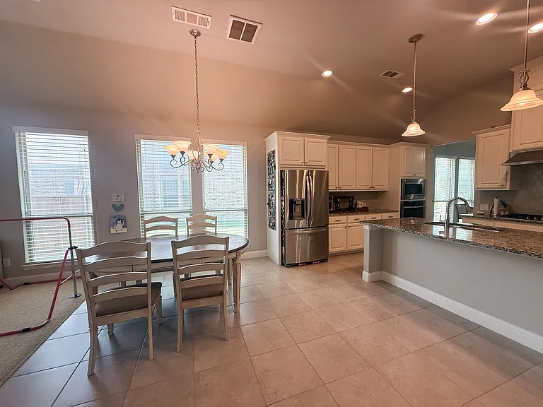4245 Brookstone Dr — Photo 5