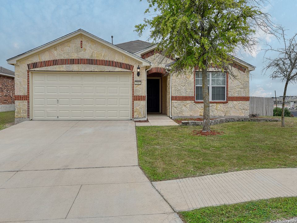 1st image of 2606 AMETHYST DR