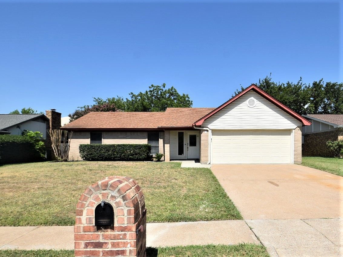 3437 Murphy Dr, Bedford, TX 76021 Zillow