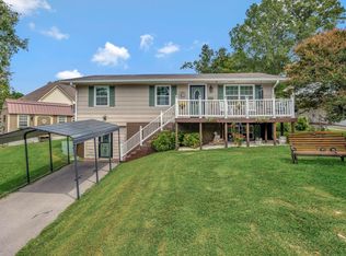 587 Holcomb Rd, Ringgold, GA 30736