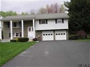 4118 Consaul Rd, Schenectady, NY 12304