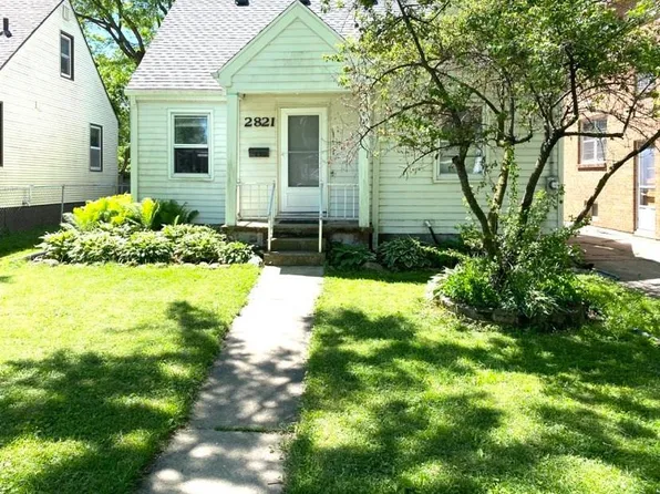 2821 Commercial Ave, Madison, WI 53704