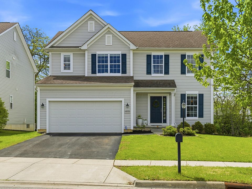1st image of 4819 Black Sycamore Dr
