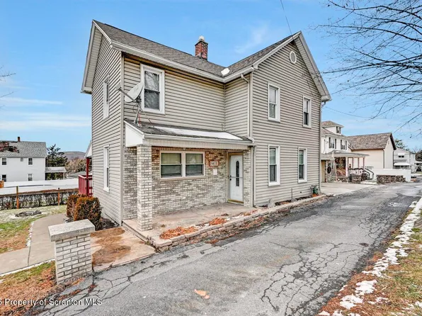 1941 Electric St, Dunmore, PA 18512