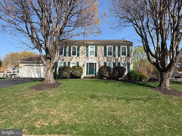 3603 Great Laurel Ln, Fairfax, VA 22033
