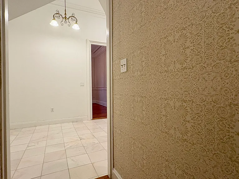 20 Greenough Pl #1 — Photo 16