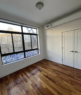 Rented by Skyhigh Realty NYC LLC | media 10