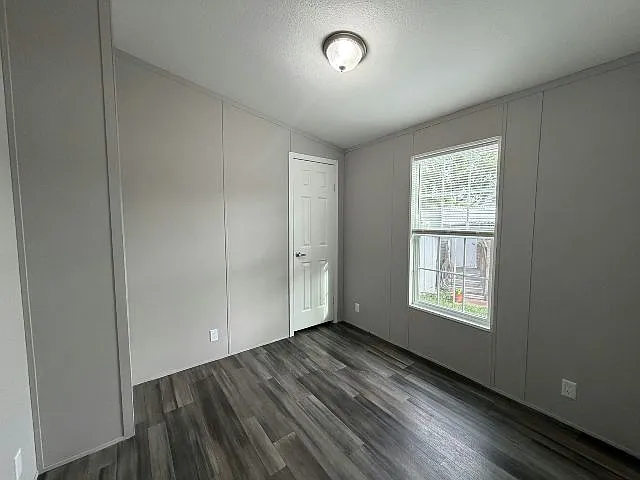 1620 Genie St #25 — Photo 6