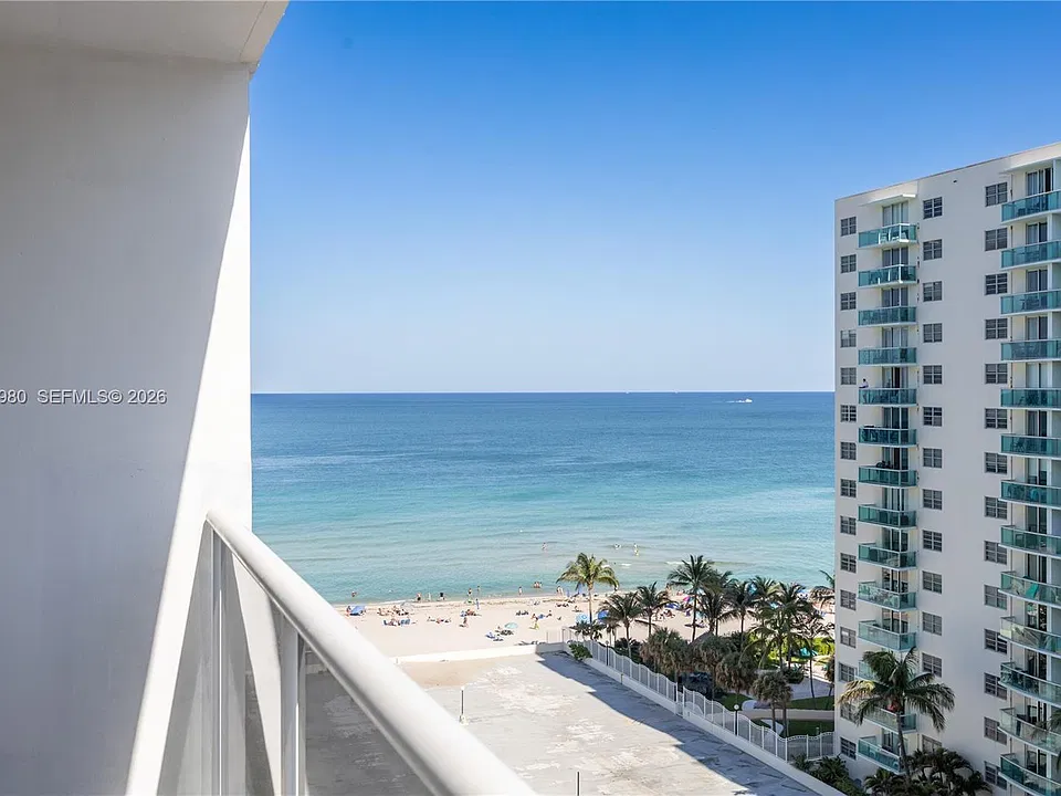 3725 S Ocean Dr #1120