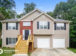 7495 Royale Ct, Riverdale, GA 30296