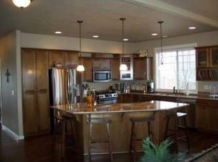 5641 Aerial Heights Dr, Medford, OR