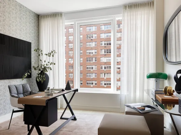 200 East 20th Street image 6 of 13