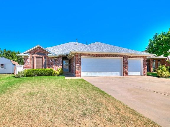 2nd image of 421 Sunrise Dr