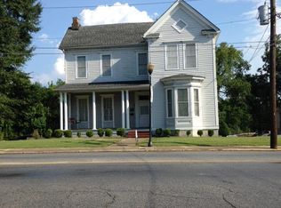 980 College St APT 1, Macon, GA 31201