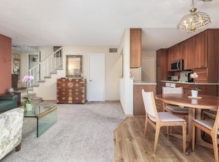 1360 Josselyn Canyon Rd APT 40, Monterey, CA