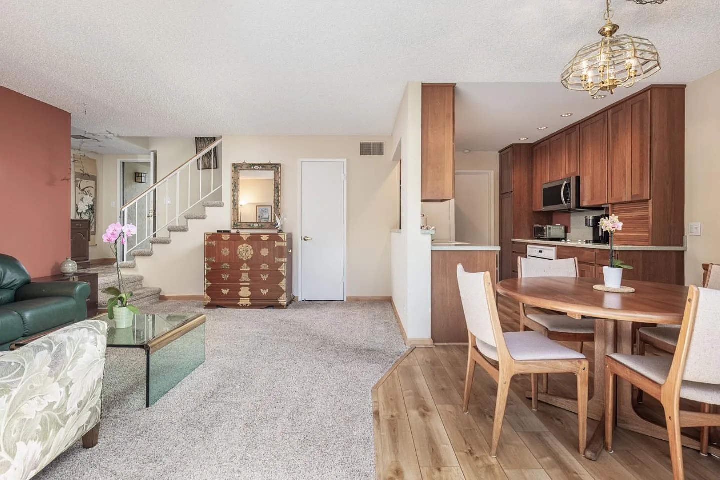 1360 Josselyn Canyon Rd APT 40 photo 1