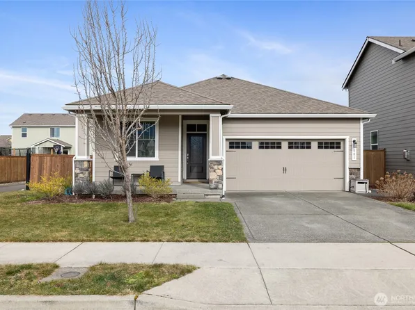 601 Petersen Drive E, Enumclaw, WA 98022