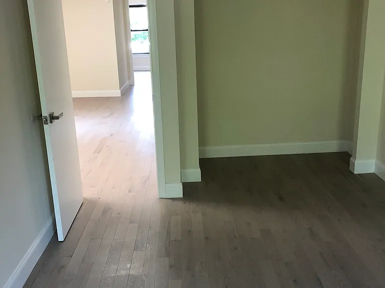 67 Dahlgren Pl #2 — Photo 10