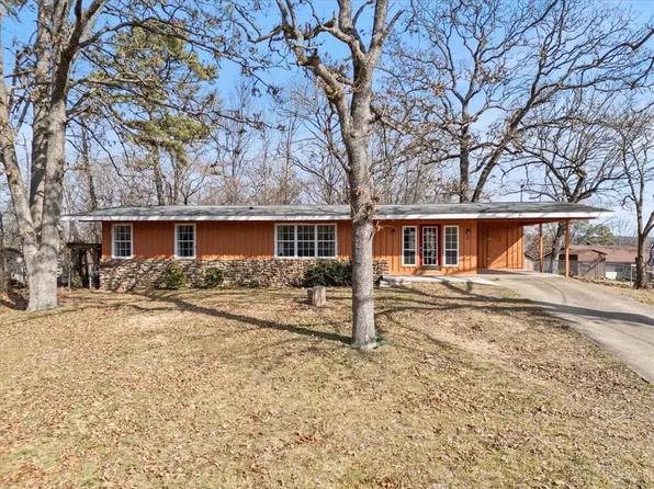 2 Arnold Ln, Sulphur Springs, AR 72715