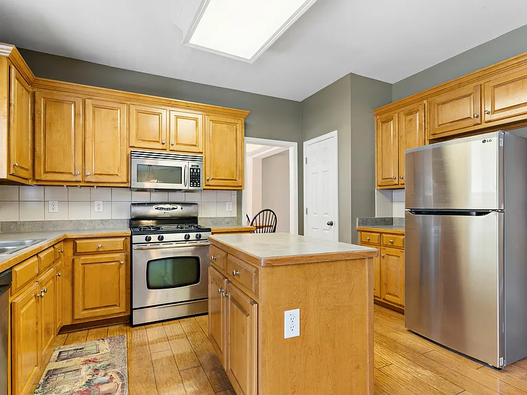 1912 Arbor Springs Way — Photo 15