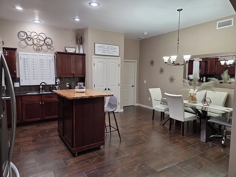 Escondido Dr — Photo 22