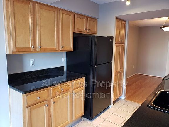 4th image of 4500 S Four Mile Run Dr APT 131