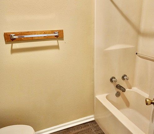 4th image of 1163 Shellie Ln APT 1