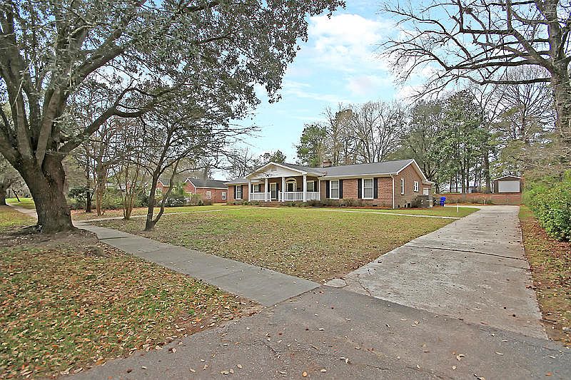 1st image of 4943 Parkside Dr
